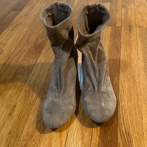Stylish Tan Suede Ankle Boots